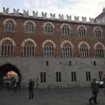 Lägenhet Al Ponte Reale Genua